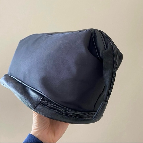 Brand New Chanel Black Nylon Large Makeup Bag/Pouch/Clutch with Wrist Strap - Picture 11 of 15